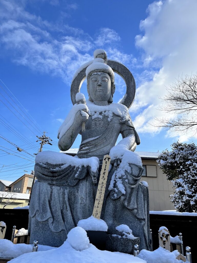 救衆山 海平教寺 阿弥陀院の写真
